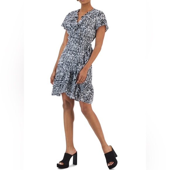 INC International Concepts Black and White Asymmetrical‎ Wrap Dress - Picture 1 of 6